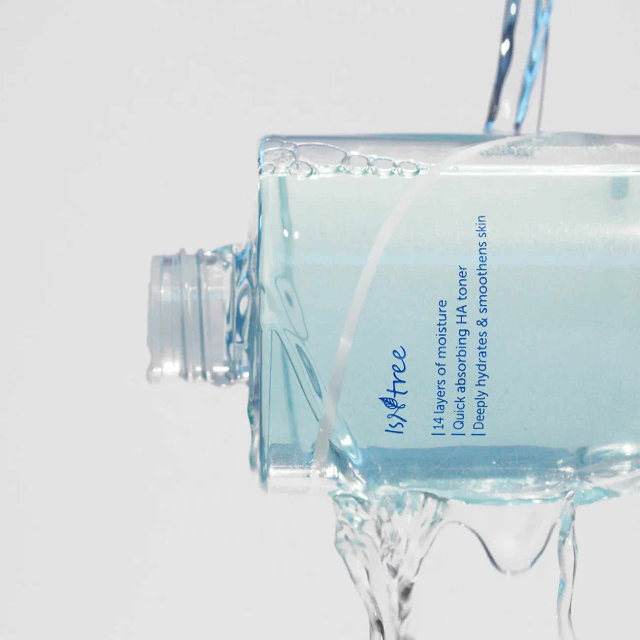 Isntree Ultra-Low Molecular Hyaluronic Acid Toner best selling dry dull mature skin from Korea fine lines K Beauty World