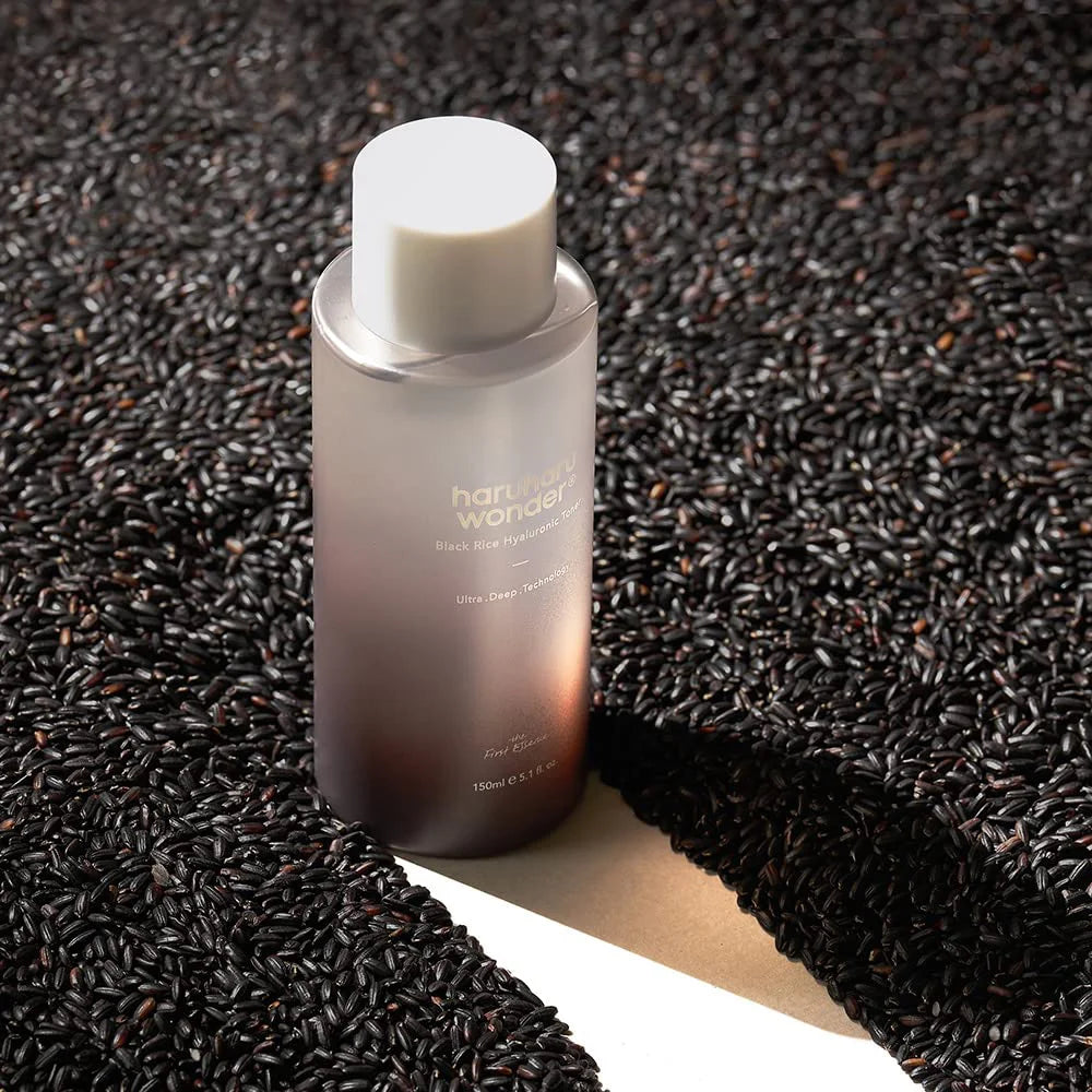 HaruHaru Wonder Black Rice Hyaluronic Toner best skin care for dry sensitive tired mature dull skin hyaluronic acid beta-gluten red ginseng K Beauty World 